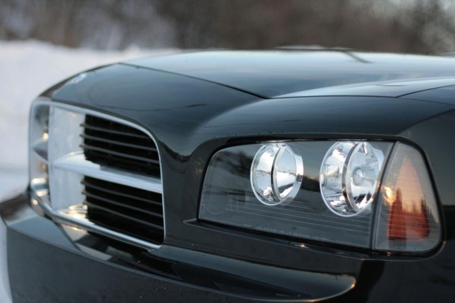  Dodge Charger SXT 3.5 2009 года  (фото 4 из 30)